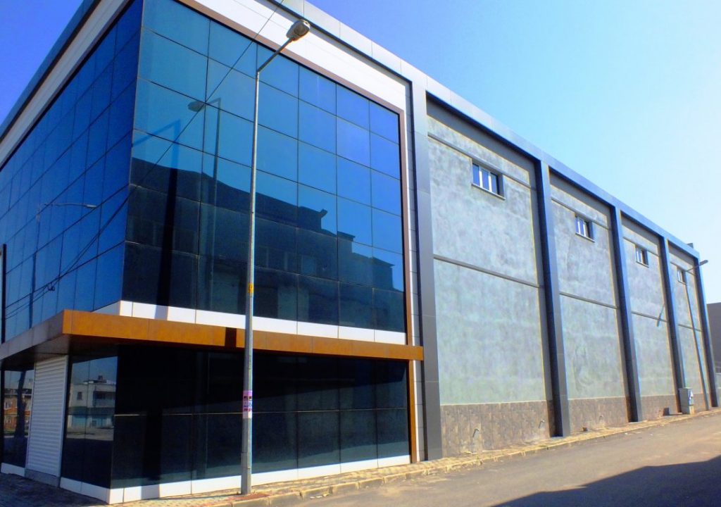 Övün Et Baumann Metal